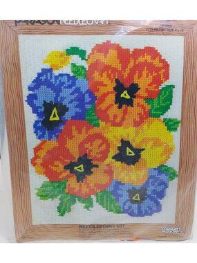 Paragon Needlecraft Crewel Kit Floral Pansies 8x10" 5401 NOS 1977